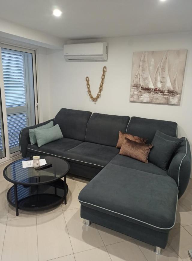Apartman Stella 洛瓦尼斯卡 外观 照片