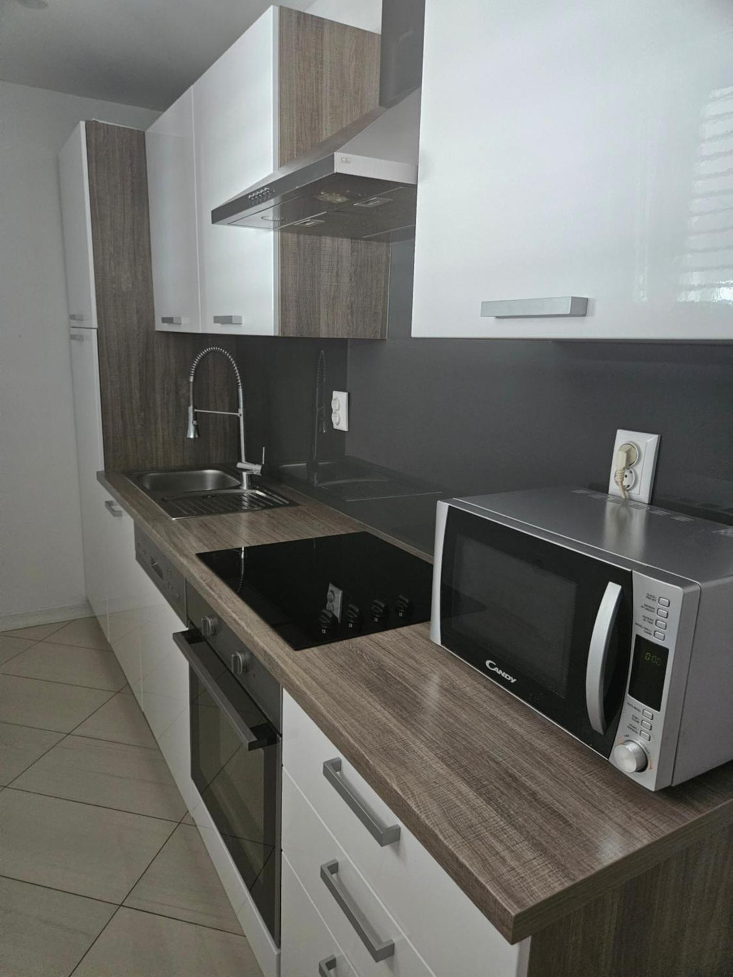 Apartman Stella 洛瓦尼斯卡 外观 照片
